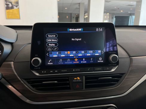 Used 2025 Nissan Altima 2.5 SV image 20