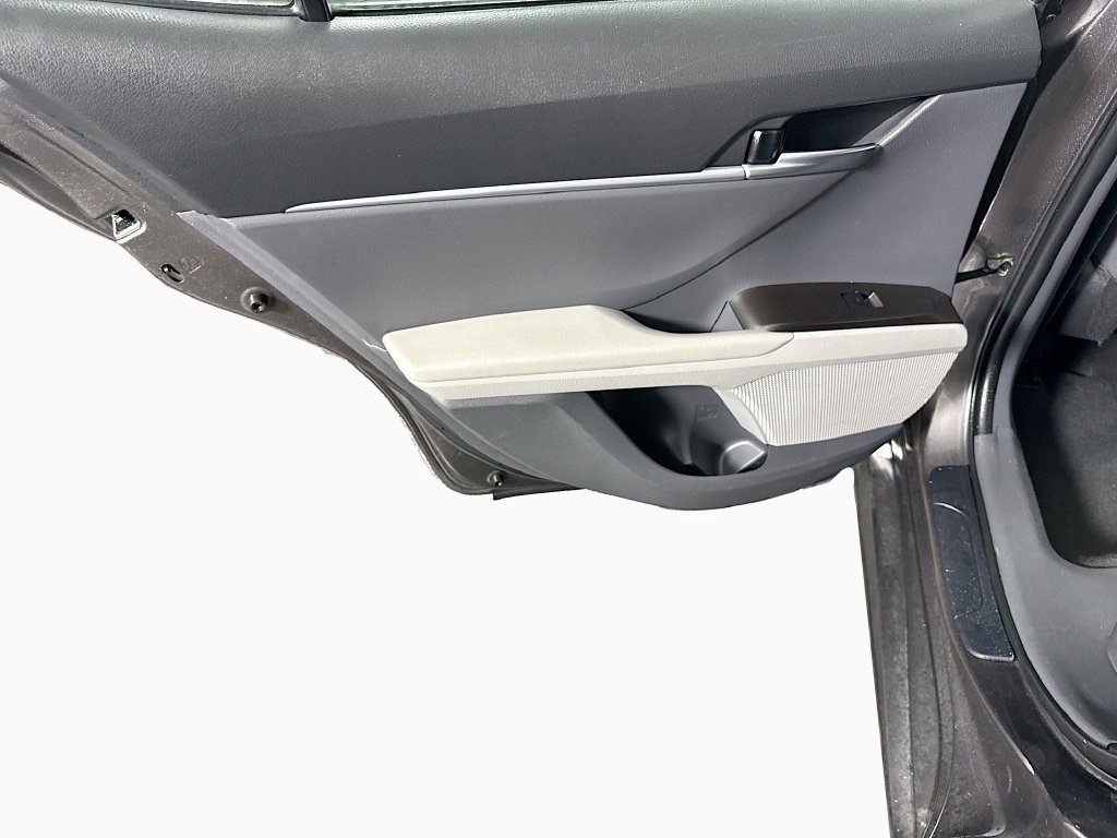 Used 2022 Toyota Camry LE FWD image 24