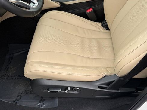 Certified 2026 Acura MDX w/ Technology Package image 17