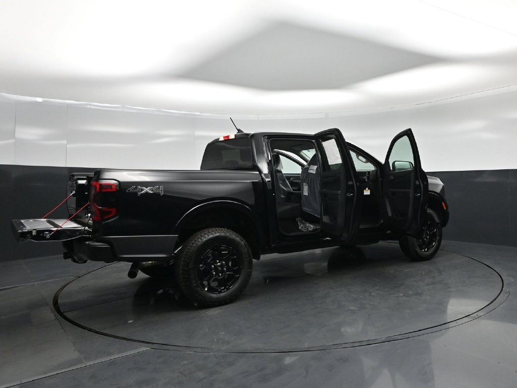New 2026 Ford Ranger XLT w/ Black Appearance Package AWD/4WD image 5