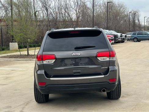 Used 2020 Jeep Grand Cherokee Limited image 11
