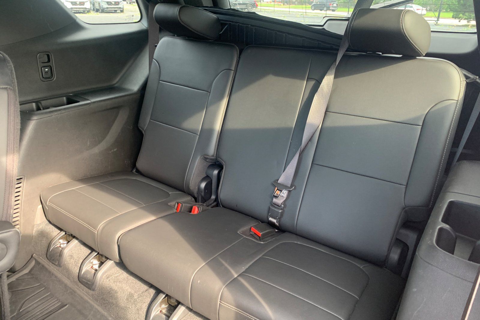 Used 2023 Chevrolet Traverse LT w/ LT Premium Package AWD/4WD image 19
