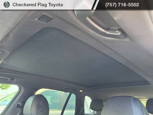 Used 2023 BMW X5 xDrive45e AWD/4WD image 11