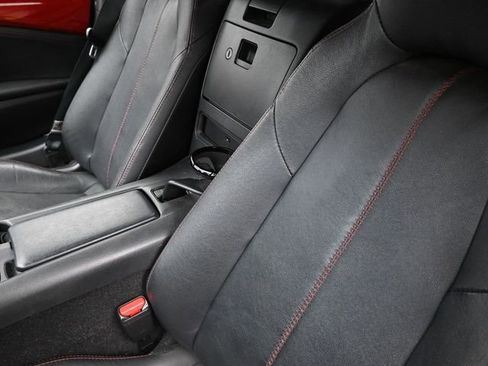 Used 2016 MAZDA MX-5 Miata Grand Touring image 18