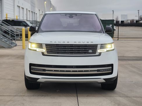 Certified 2023 Land Rover Range Rover Long Wheelbase SE image 2