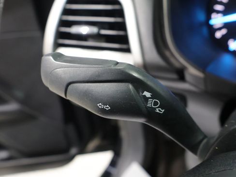 Used 2017 Ford Fusion SE FWD image 36