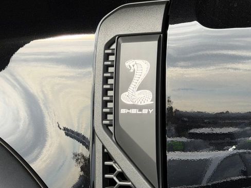 New 2025 Ford F250 Lariat w/ Lariat Ultimate Package AWD/4WD image 26