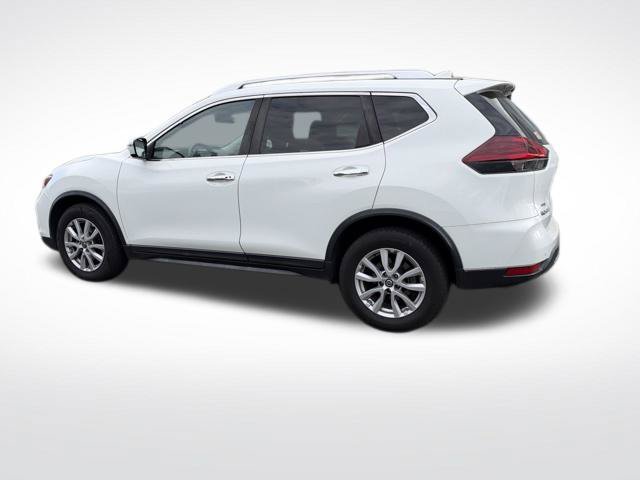 Used 2020 Nissan Rogue SV FWD image 10