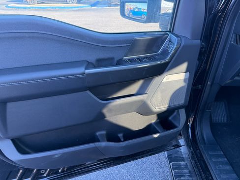 Used 2023 Ford F150 Lariat w/ Equipment Group 502A High image 20