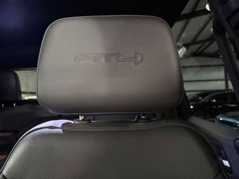 Used 2024 GMC Sierra 2500 AT4 w/ AT4 Premium Plus Package AWD/4WD image 16