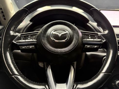 Used 2021 MAZDA CX-5 Touring FWD image 22