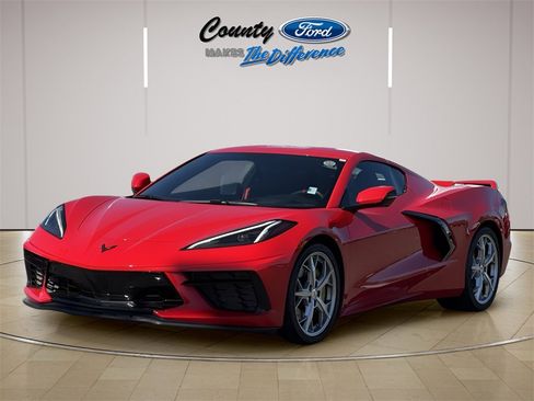 Used 2020 Chevrolet Corvette Stingray Premium Cpe w/ 3LT Preferred Equipment Group image 2