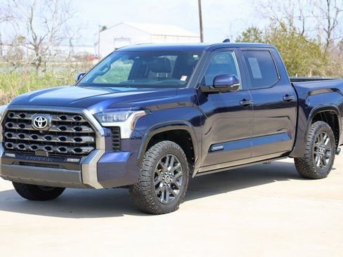 Used 2023 Toyota Tundra Platinum w/ Advanced Package image 3
