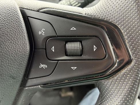 Used 2022 Chevrolet TrailBlazer LT AWD/4WD image 18