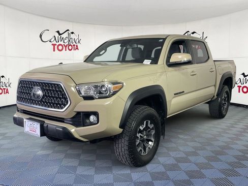 Used 2019 Toyota Tacoma TRD Off-Road AWD/4WD image 2