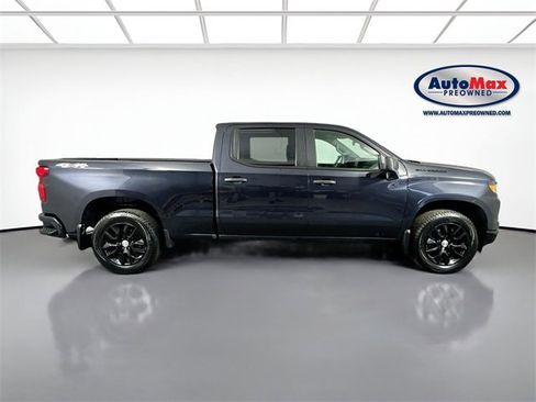 Used 2023 Chevrolet Silverado 1500 Custom w/ LPO, Dark Essentials Package image 10