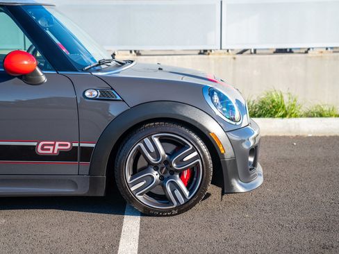 Used 2013 MINI Cooper John Cooper Works FWD image 9