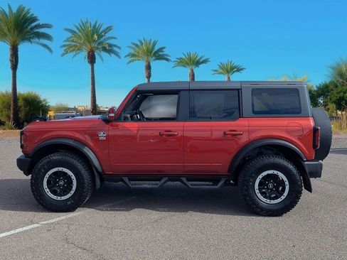 Certified 2023 Ford Bronco Outer Banks w/ Sasquatch Package image 2