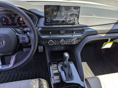 New 2025 Acura Integra A-Spec image 18