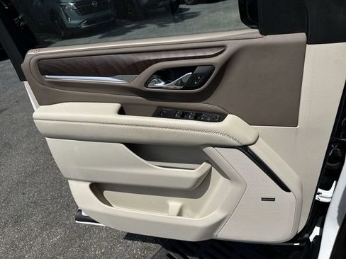 Used 2021 GMC Yukon Denali image 27