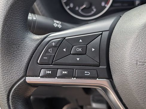 Used 2024 Nissan Sentra SV FWD image 22