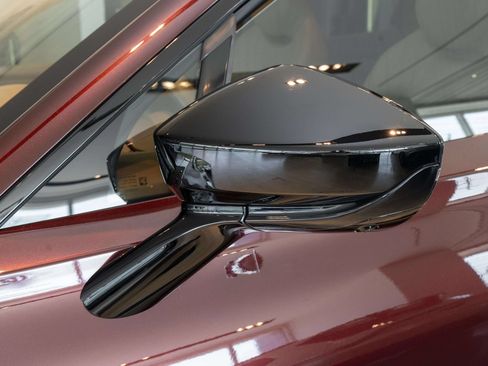 Used 2022 Aston Martin DBX AWD/4WD image 64