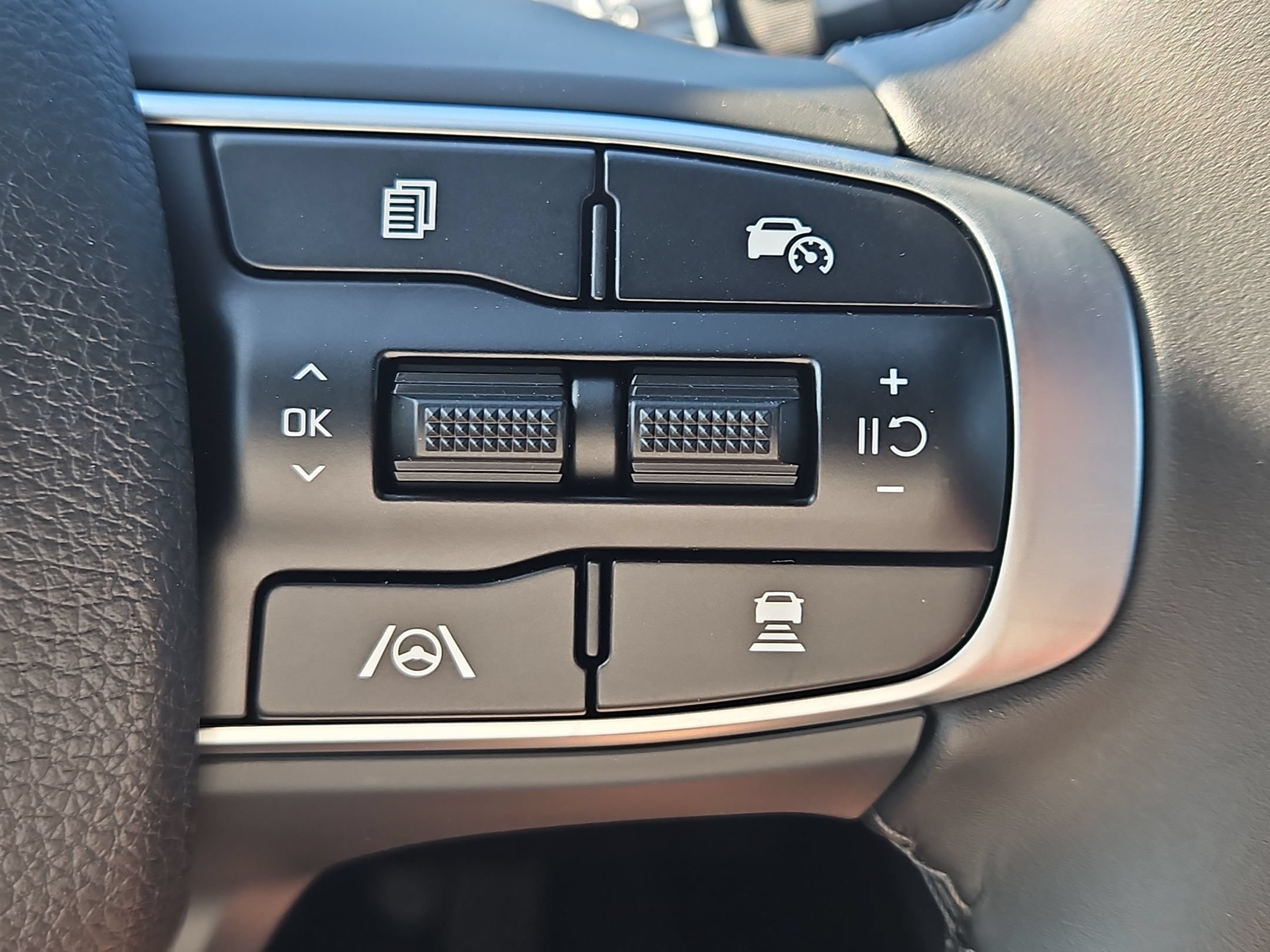 New 2026 Kia K5 GT-Line w/ GT-Line Red Interior Package FWD image 21