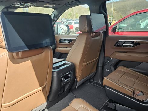 New 2026 Chevrolet Tahoe High Country image 10