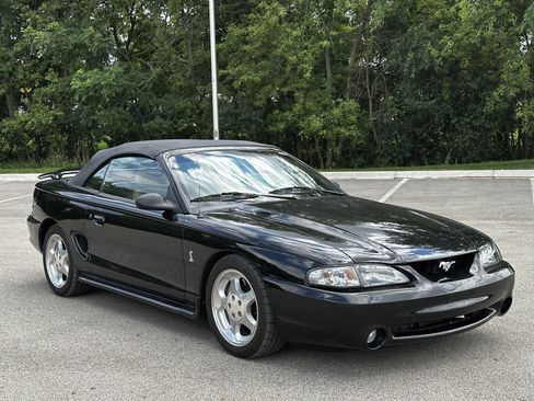 Used 1995 Ford Mustang GT RWD image 26