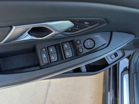 Used 2025 BMW 330i Sedan RWD image 20