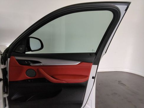 Used 2019 BMW X6 xDrive35i w/ Premium Package Enhanced image 47