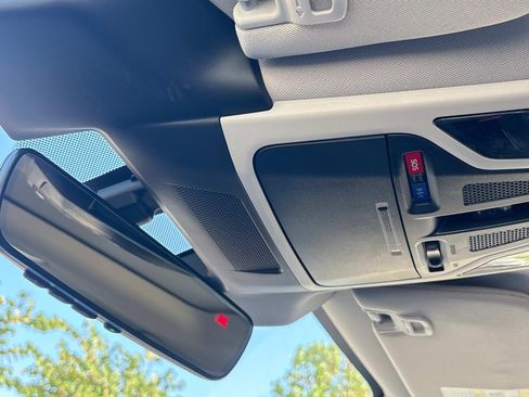 Used 2024 Subaru Outback Onyx Edition XT image 29