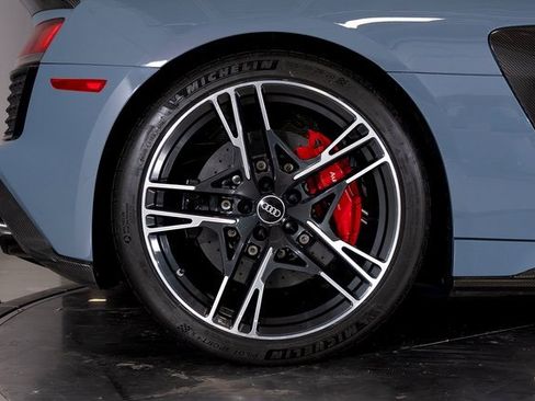 Used 2022 Audi R8 V10 performance image 12