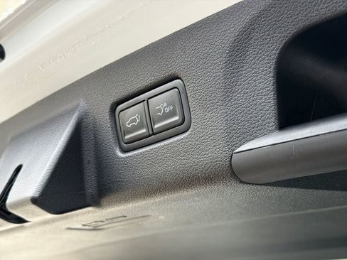 Used 2025 Kia Telluride SX Prestige image 10