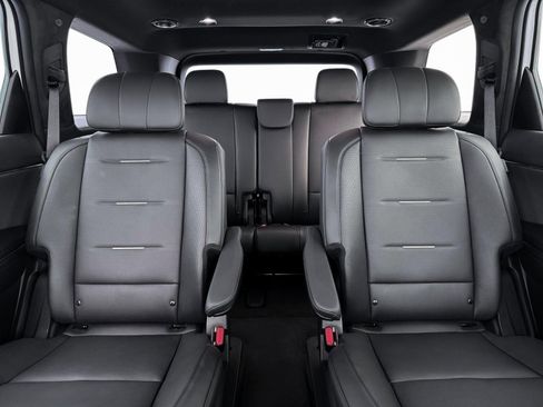 New 2026 Hyundai Palisade Calligraphy AWD/4WD image 16