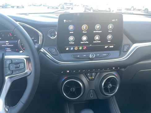 Used 2024 Chevrolet Blazer LT image 10