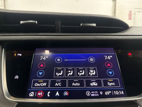 Used 2024 Cadillac XT5 Premium Luxury image 32