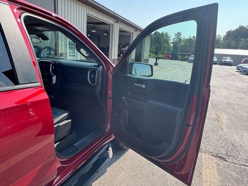 Used 2019 Chevrolet Silverado 1500 LT Trail Boss AWD/4WD image 39