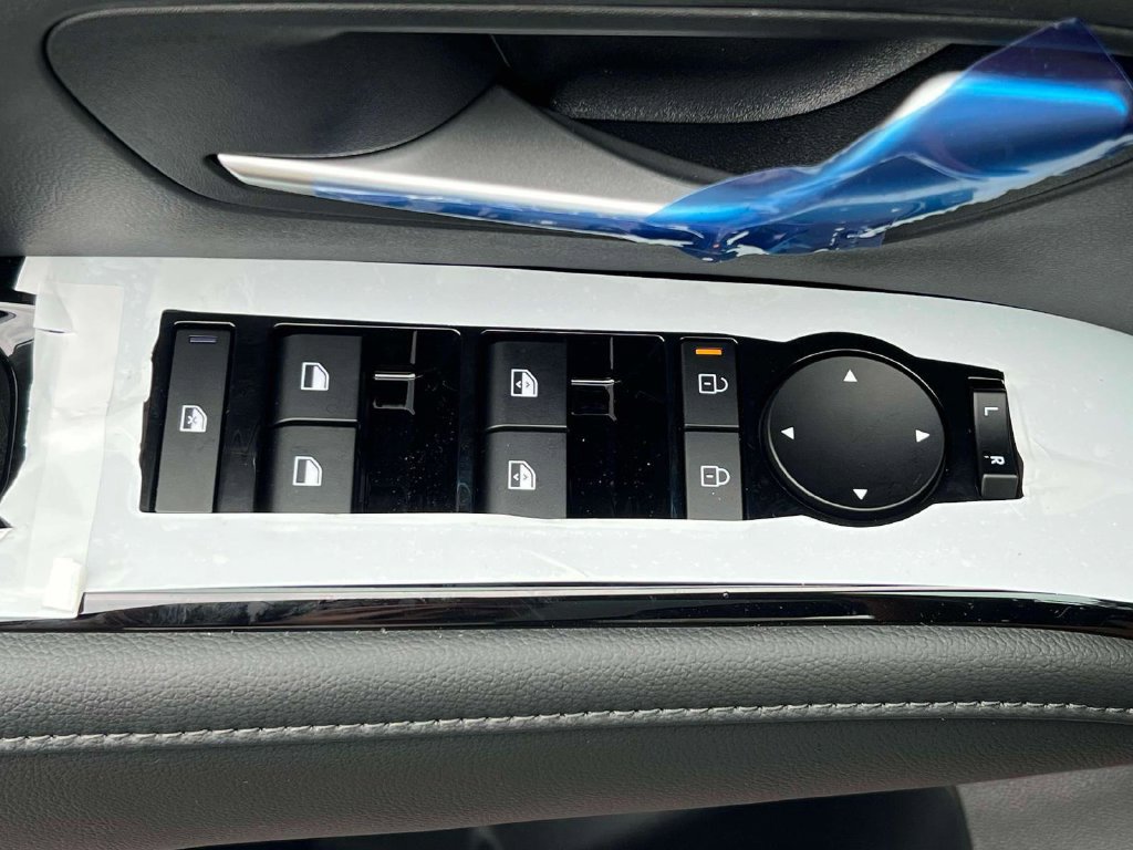 New 2026 Hyundai Tucson Limited AWD/4WD image 13