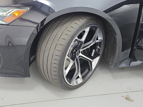 Used 2024 Audi RS 7 Performance AWD/4WD image 33