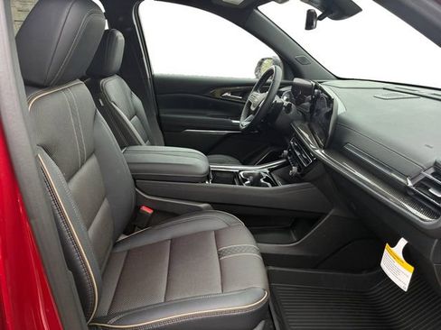 New 2026 Chevrolet Traverse High Country w/ LPO, Floor Liner Package image 13