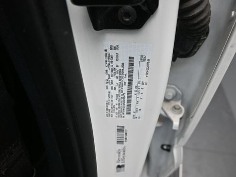 Used 2022 Ford F450 Platinum w/ FX4 Off-Road Package image 20