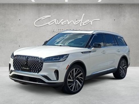 Used 2025 Lincoln Aviator Reserve w/ Equipment Group 201A AWD/4WD image 1