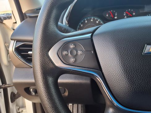 Used 2019 Chevrolet Traverse LS FWD image 19