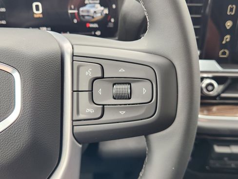 New 2026 GMC Sierra 1500 Elevation image 34