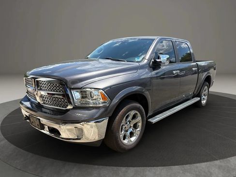 Used 2018 RAM 1500 Laramie w/ Convenience Group AWD/4WD image 1