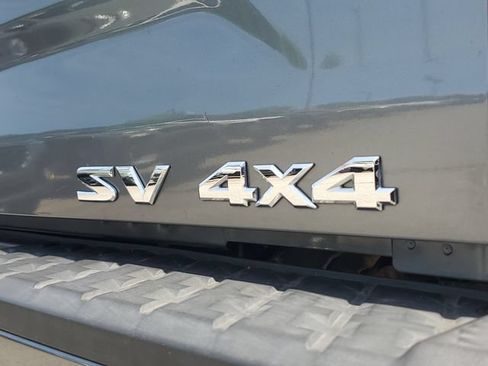 Used 2020 Nissan Titan SV w/ SV Convenience Package AWD/4WD image 7