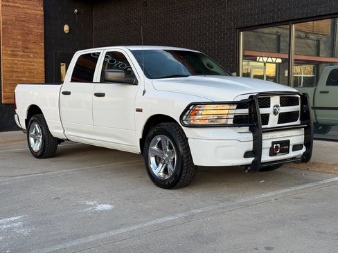 Used 2015 RAM 1500 Tradesman AWD/4WD image 9