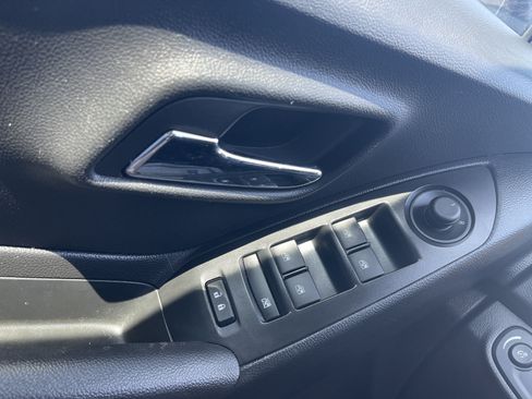 Used 2020 Chevrolet Trax LS w/ Tint and Cruise Package FWD image 22