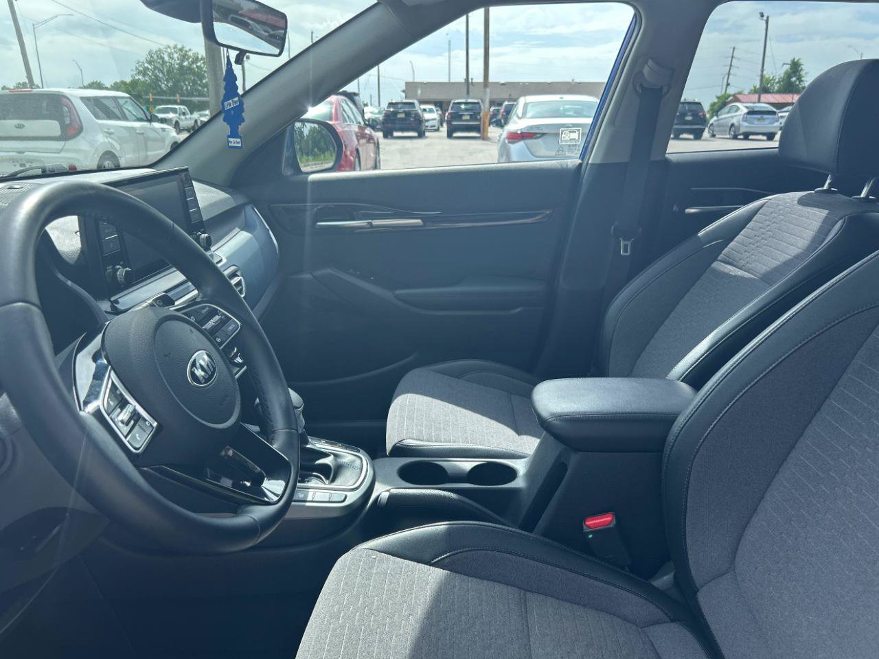 Used 2021 Kia Seltos S AWD/4WD image 19